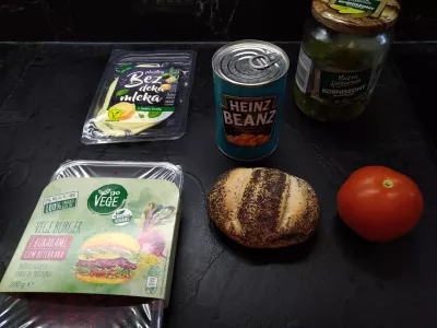 A Quick Vegan Way How To Cook Heinz Beanz : Rounded up ingredients for Heinz Beanz vegan accompaniment